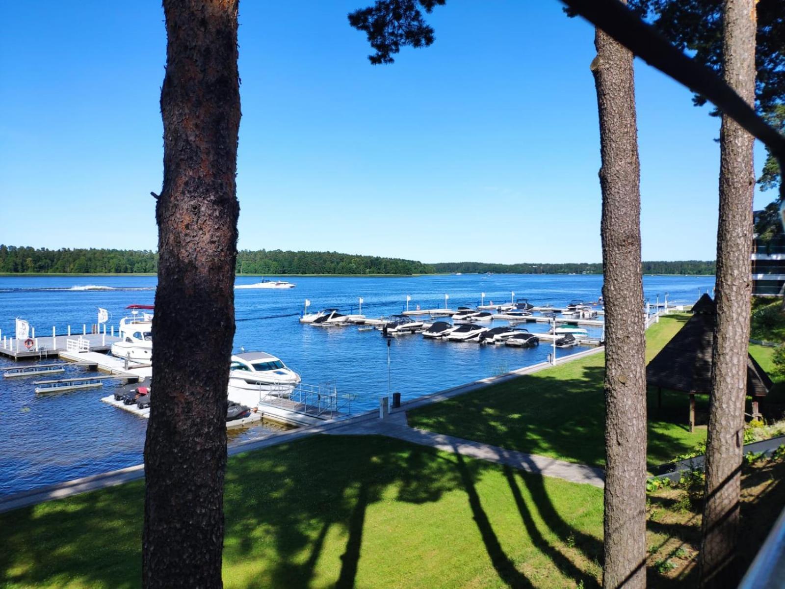 Apartament Bryza Augustow Z Widokiem Na Jezioro Necko エクステリア 写真